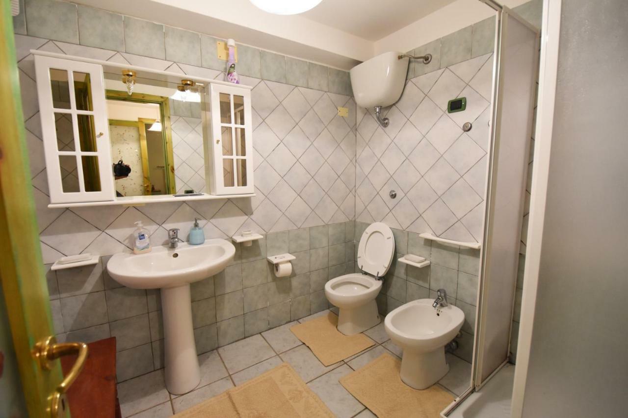 Casa Vacanza Porto Frailis Gia Porto Frailis B&B Àrbatax Eksteriør bilde